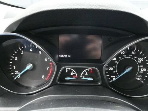 Used 2017 Ford Escape SE w/ Equipment Group 201A AWD/4WD image 29