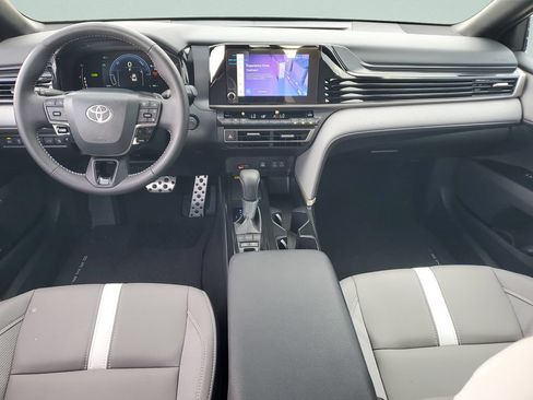 Certified 2026 Toyota Camry SE FWD image 14