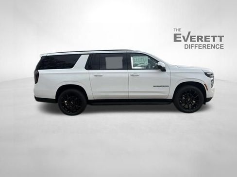 New 2026 Chevrolet Suburban RST w/ Advanced Technology Package AWD/4WD image 8