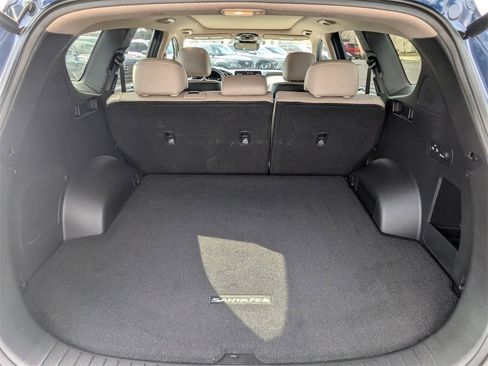 Used 2023 Hyundai Santa Fe Limited w/ Cargo Package image 6