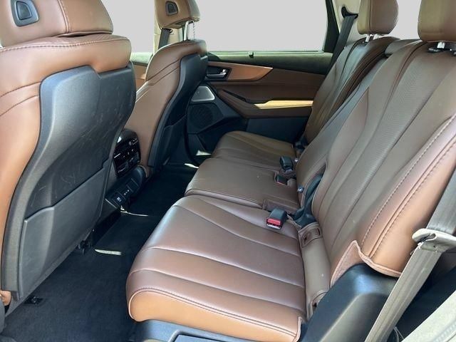 Used 2025 Acura MDX w/ Technology Package AWD/4WD image 16