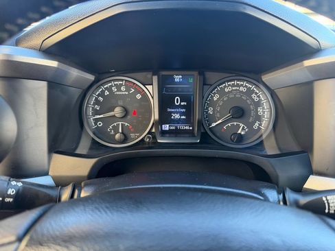Used 2023 Toyota Tacoma TRD Sport w/ TRD Premium Sport Package AWD/4WD image 17