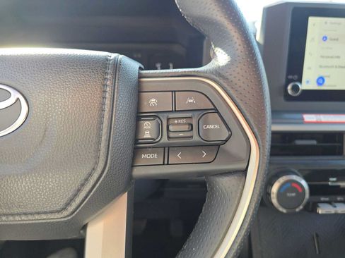 Certified 2026 Toyota 4Runner SR5 AWD/4WD image 31