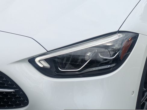Used 2024 Mercedes-Benz C 300 Sedan image 9