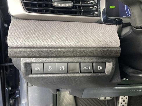 Used 2026 Toyota Camry SE image 15
