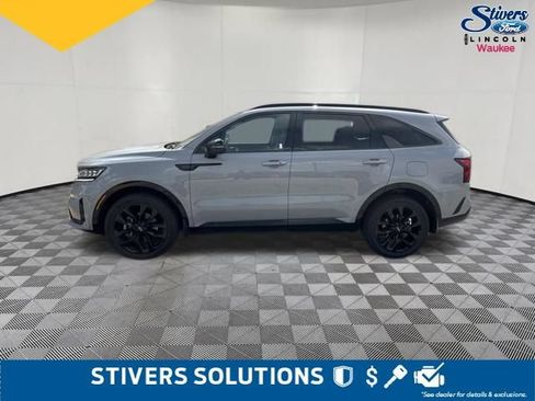 Used 2023 Kia Sorento SX AWD/4WD image 10
