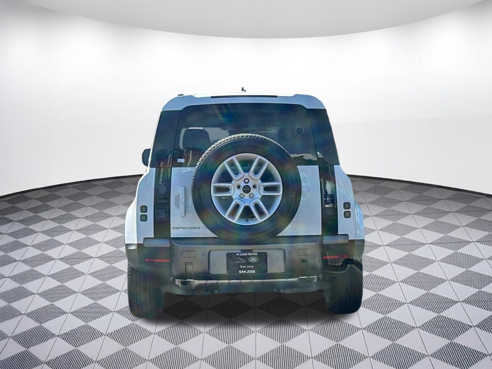 New 2026 Land Rover Defender 110 S AWD/4WD image 10