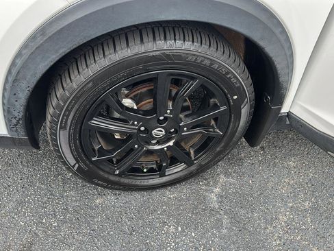 Used 2020 Nissan Kicks SR w/ SR Premium Package image 31