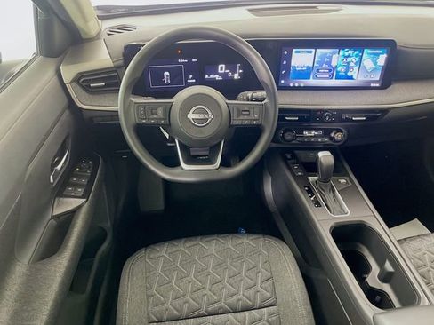 New 2026 Nissan Kicks SV FWD image 16