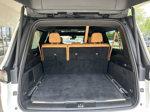 Used 2025 Jeep Grand Wagoneer L Series III w/ Rear Seat Video Group 1 AWD/4WD image 55