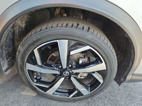 Used 2022 Nissan Rogue Sport SL AWD/4WD image 8