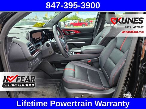 Used 2024 Chevrolet Traverse RS AWD/4WD image 25