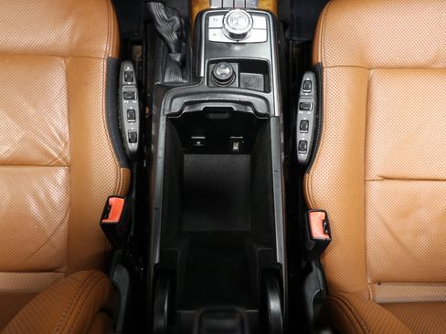 Used 2013 Mercedes-Benz G 63 AMG 4MATIC image 30