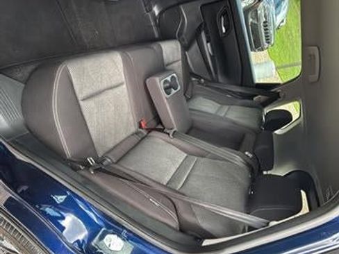 Used 2024 Nissan Rogue SV AWD/4WD image 25