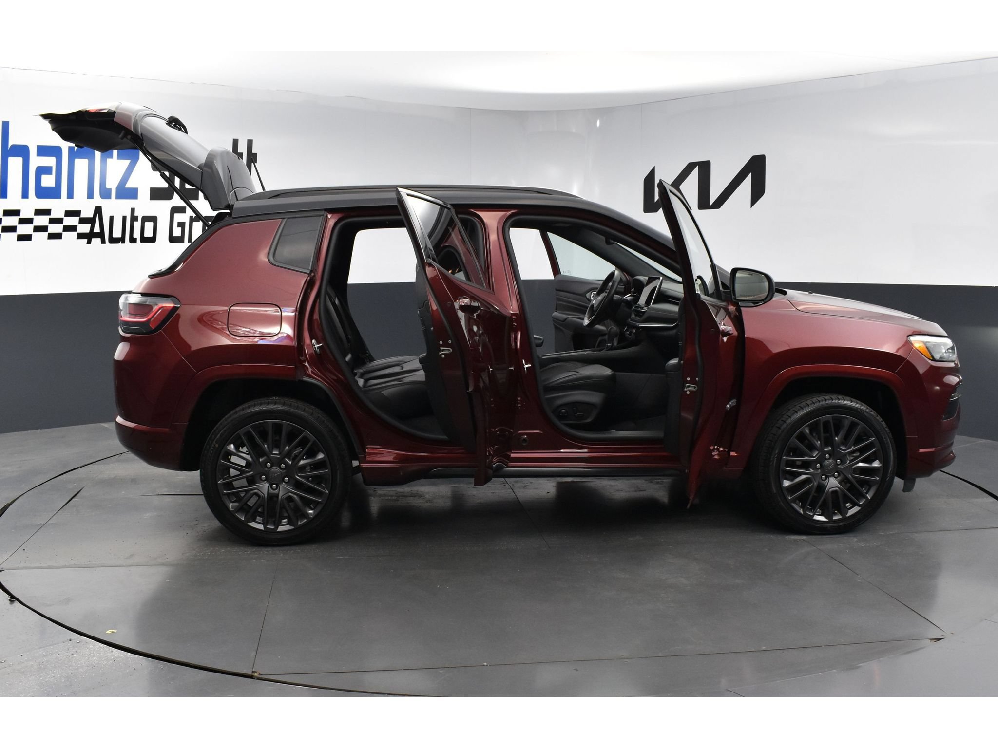 Used 2022 Jeep Compass High Altitude AWD/4WD image 28