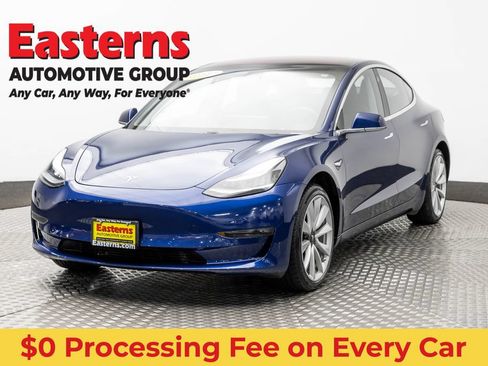 Used 2018 Tesla Model 3 Long Range RWD image 1