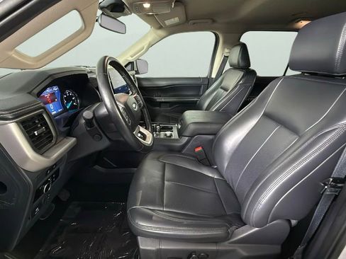 Used 2024 Ford Expedition Max XLT AWD/4WD image 20