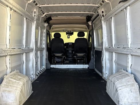 Used 2023 RAM ProMaster 2500 FWD image 25