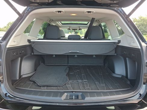 Certified 2023 Subaru Forester Premium AWD/4WD image 27