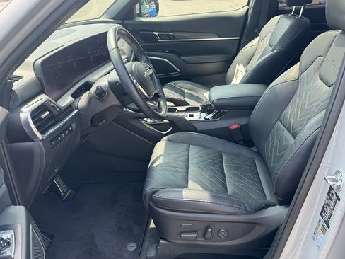 Used 2025 Kia Telluride SX X-Line AWD/4WD image 27