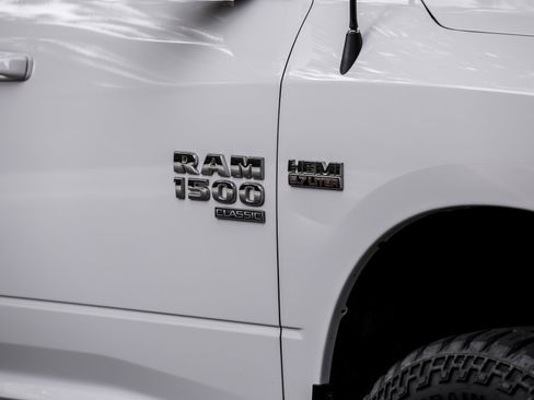 Used 2019 RAM 1500 Big Horn AWD/4WD image 53