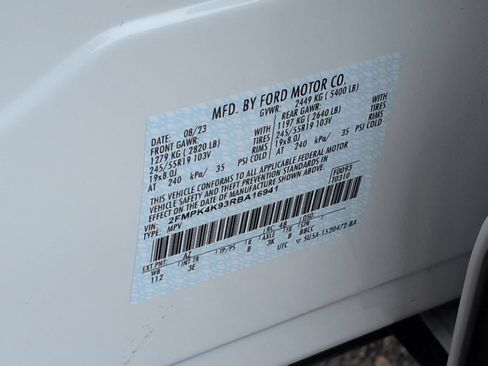 Used 2024 Ford Edge Titanium AWD/4WD image 36