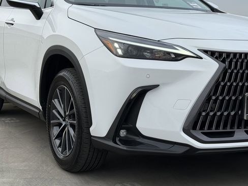 New 2026 Lexus NX 350 AWD image 4