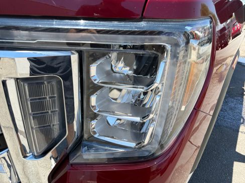 Used 2020 GMC Sierra 3500 SLT w/ SLT Premium Plus Package AWD/4WD image 9