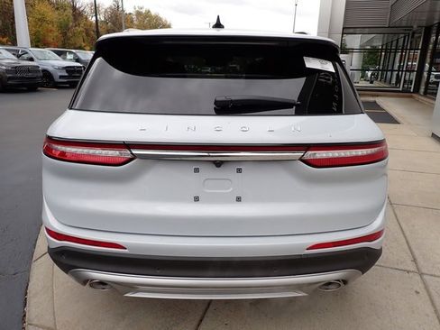 New 2026 Lincoln Corsair Premiere image 4