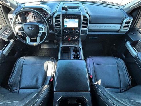 Used 2017 Ford F250 Lariat w/ Lariat Ultimate Package image 7