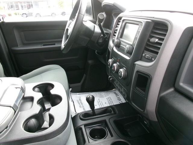 Used 2017 RAM 2500 Tradesman w/ Chrome Appearance Group AWD/4WD image 17