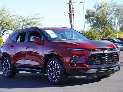 Used 2023 Chevrolet Blazer RS image 4