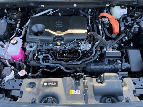 Certified 2025 Toyota RAV4 XLE w/ Convenience Package AWD/4WD image 44