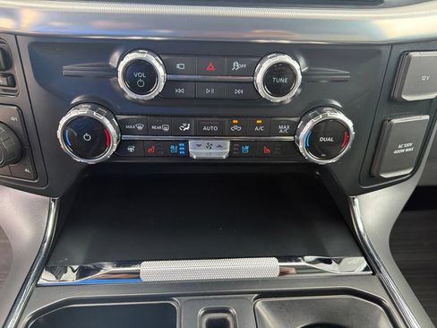 Used 2025 Ford F150 Lariat w/ Equipment Group 501A Mid AWD/4WD image 26