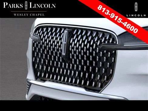 New 2025 Lincoln Aviator Reserve w/ Luxury Package image 39