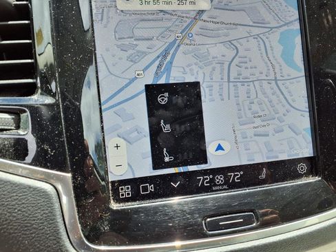 Used 2024 Volvo XC90 T8 Ultimate image 23