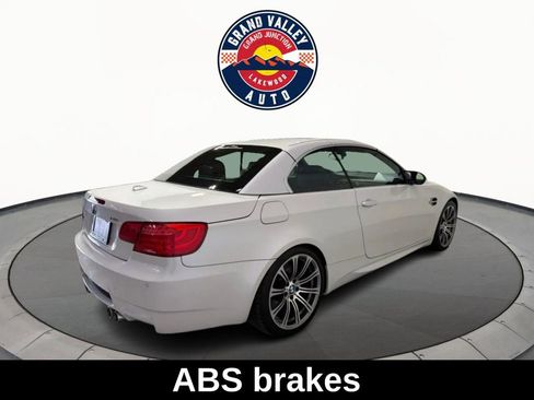Used 2012 BMW M3 Convertible image 6