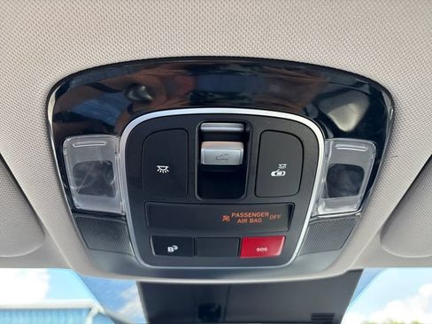 Used 2024 Hyundai Sonata SEL w/ Convenience Package FWD image 14