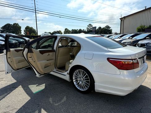 Used 2011 Lexus LS 460 Luxury image 24