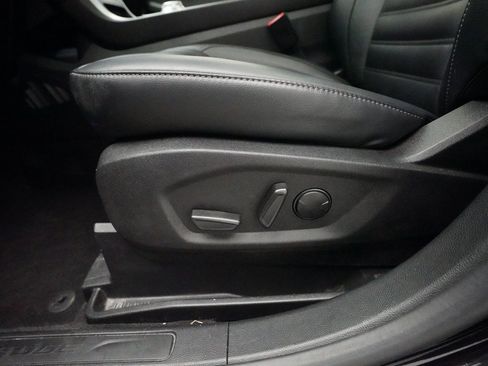 Used 2024 Ford Edge SEL w/ Convenience Package image 31