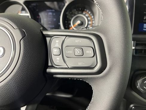 Used 2026 Jeep Wrangler Unlimited Sport AWD/4WD image 22