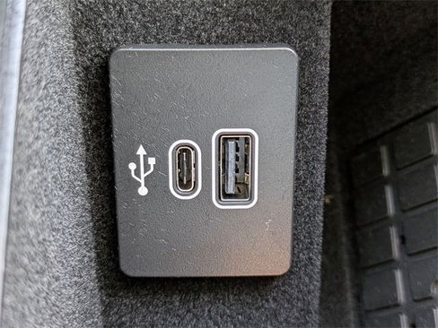 New 2025 Lincoln Navigator Reserve image 22