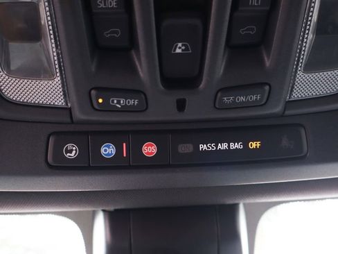 Used 2022 Chevrolet Silverado 3500 High Country w/ Safety Package II AWD/4WD image 32