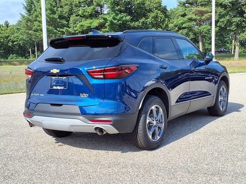 Used 2023 Chevrolet Blazer LT w/ Convenience Package image 12