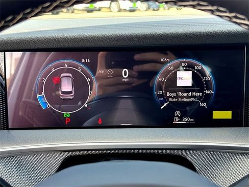 New 2025 Volkswagen Tiguan S image 13