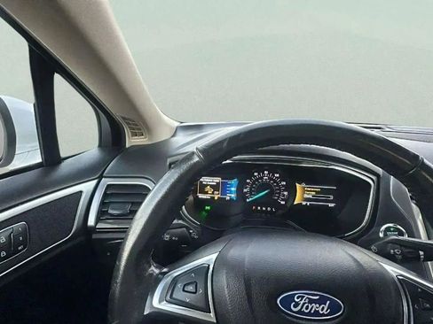 Used 2020 Ford Fusion SEL FWD image 1