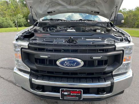 Used 2022 Ford F250 XL w/ Power Equipment Group AWD/4WD image 43