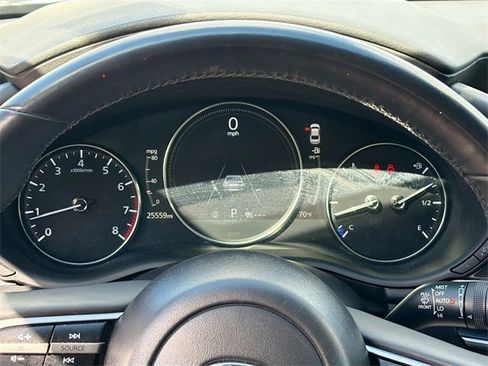 Used 2021 MAZDA MAZDA3 s image 12