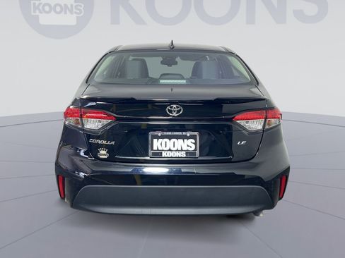Used 2025 Toyota Corolla LE FWD image 10