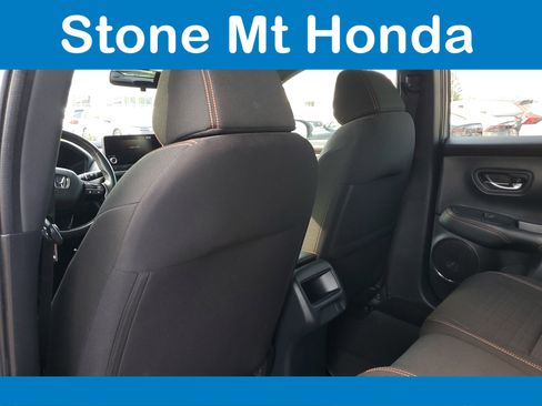 Used 2023 Honda HR-V Sport image 10